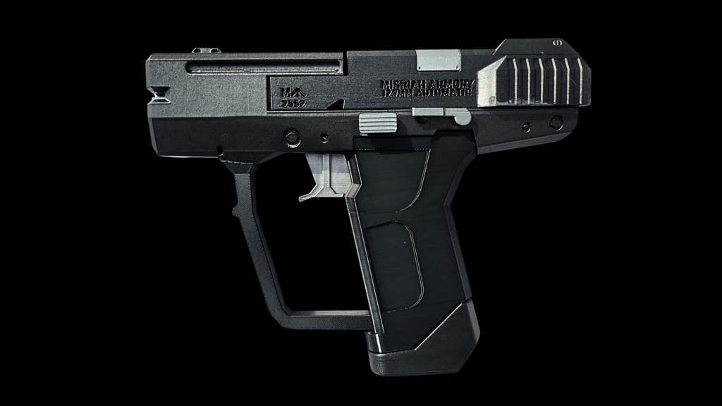 Halo 2 inspired Magnum with Lights!